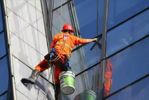 宁波蜘蛛人幕墙清洗